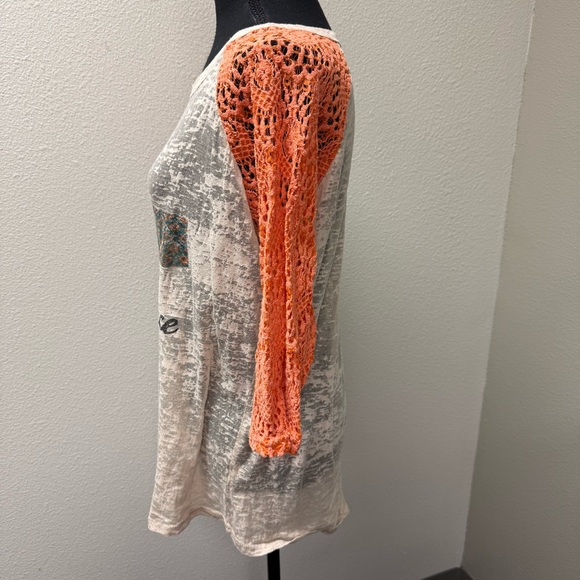 Southern Grace Amazing Grace Cross Burnout Lace Sleeve Boho Top Tan Coral - Picture 4 of 10